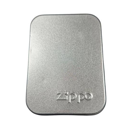 ZIPPO 1997 CAMBRIDGE DINER POLISHED CHROME LIGHTER 370S IN BOX EXCELLENT COND. - Picture 13 of 13